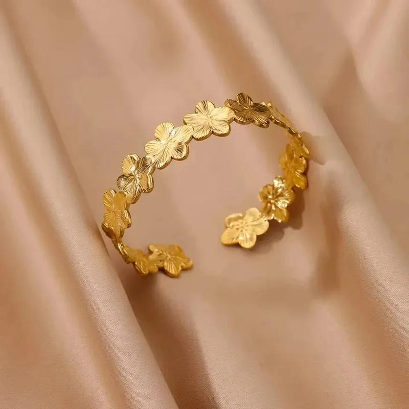 AVI Jewels Fleur bracelet