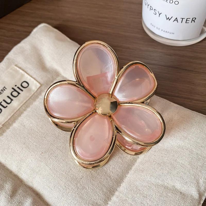 AVI Accessories Flora hair clip transparent pink